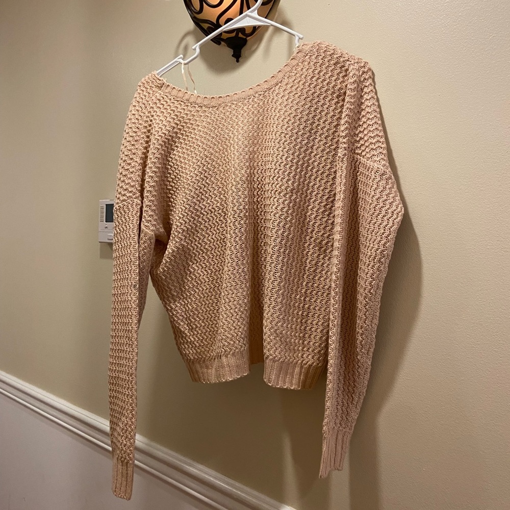Womens sweater NWT SIZE L